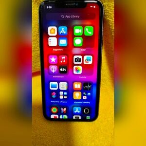 iPhone 11 Pearl White